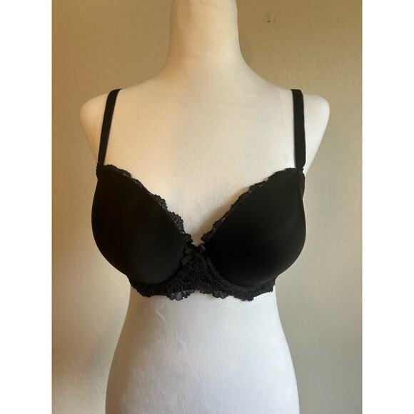 Victoria’s Secret Other - Victoria’s Secret black lace dream angles bra, Size 32DDD